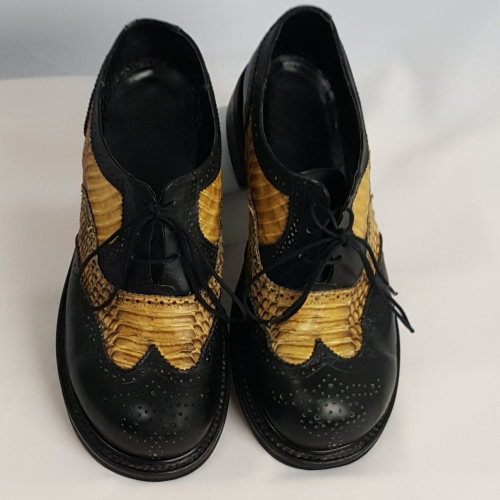 Vintage Muro Wing Tip Snake Skin Platform Shoes